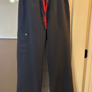 Isabel FIGS Scrub Pants